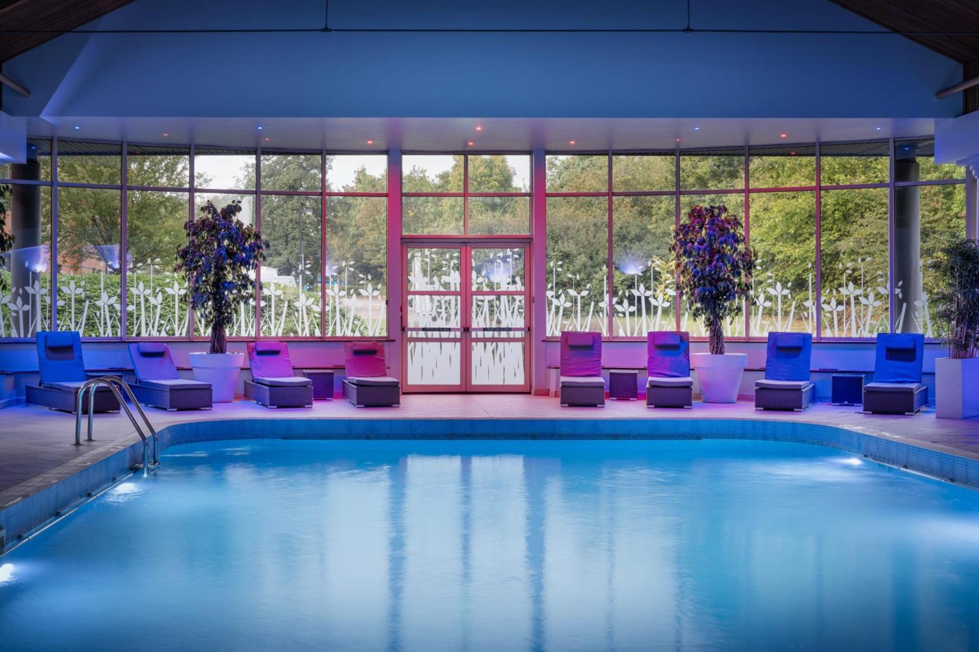 Delta Hotels By Marriott Huntingdon Exterior foto