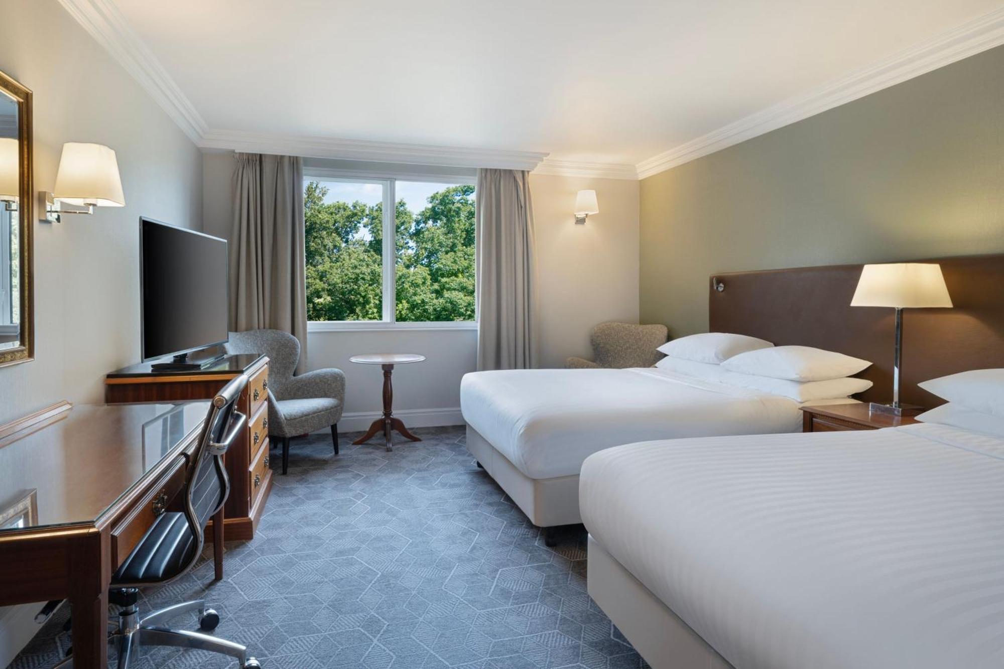 Delta Hotels By Marriott Huntingdon Exterior foto
