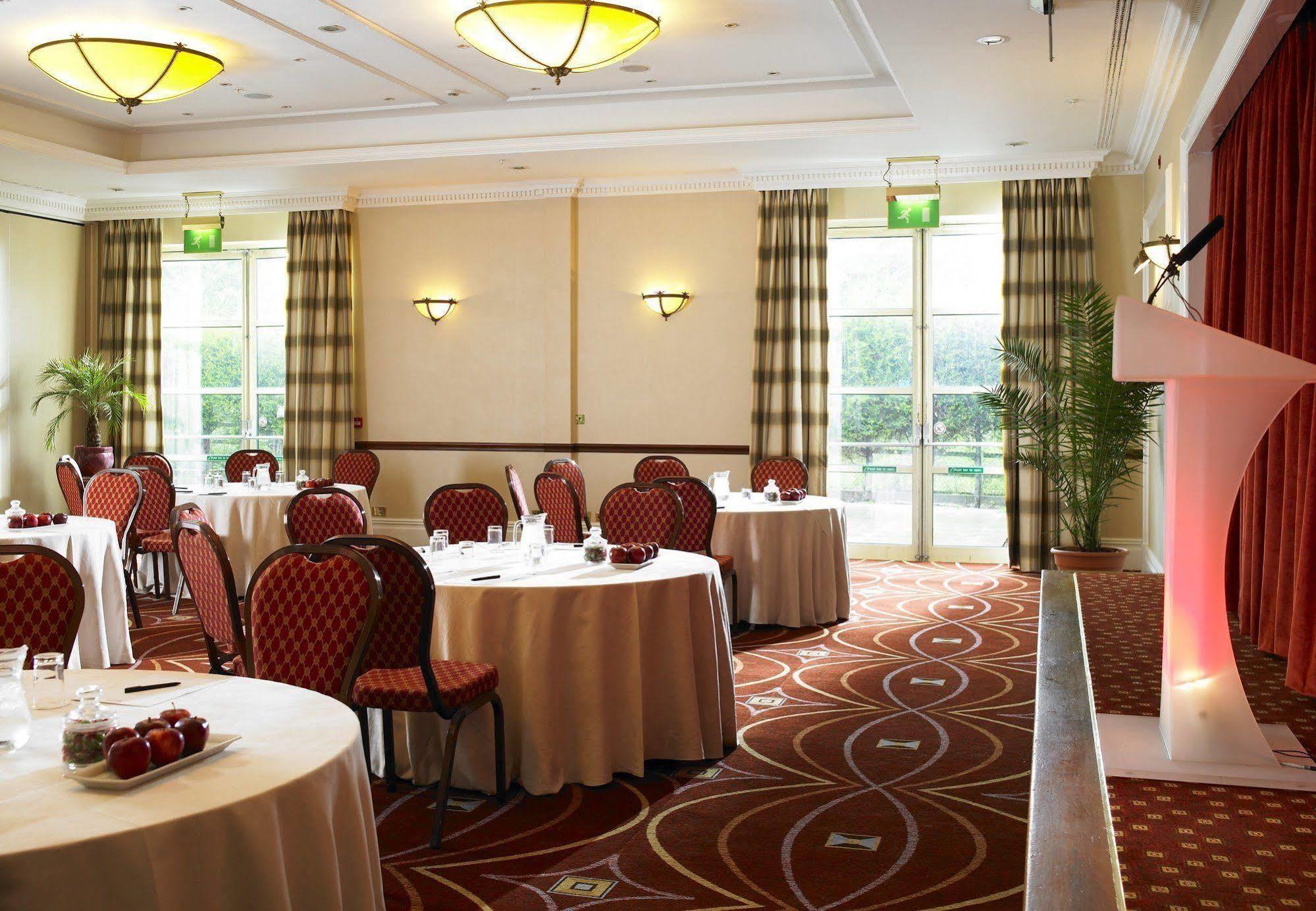 Delta Hotels By Marriott Huntingdon Exterior foto